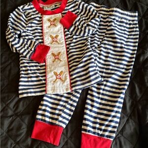 Busy Bees Smocks baseball and bat 2 piece 12M